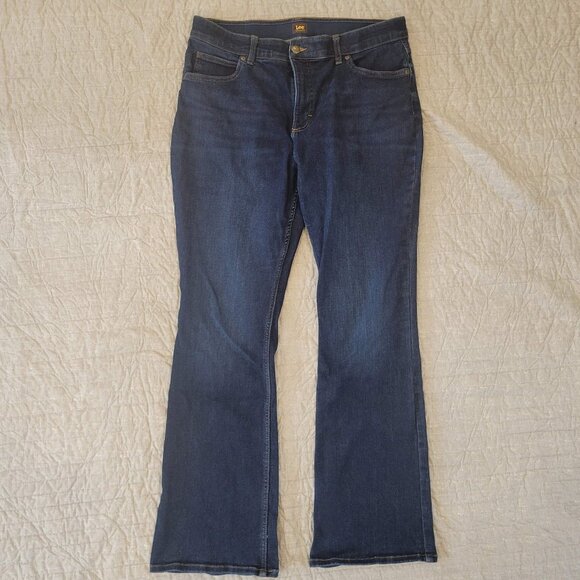 WOMEN'S ULTRA LUX COMFORT WITH FLEX MOTION BOOTCUT JEAN, Size 18 - Picture 3 of 8